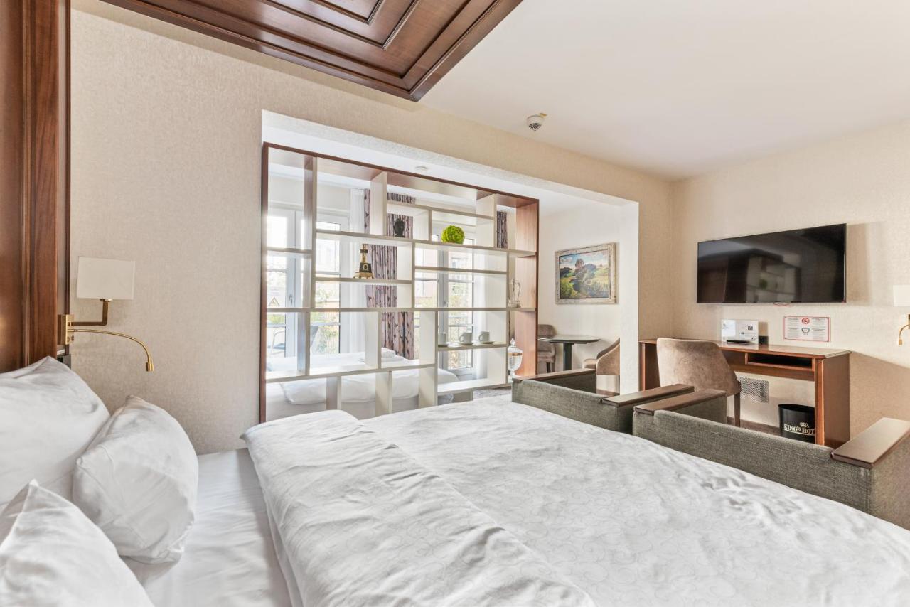 Hotel Advastay By King's 4*